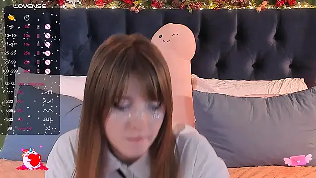 AliceLanley online show from 01.17.25