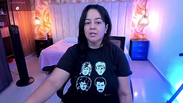 lucia vonne  online show from 05.23.26