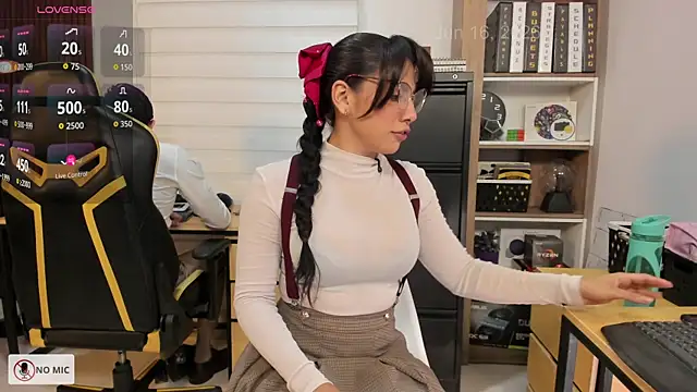 Office Naughty Girl online show from 06.16.26