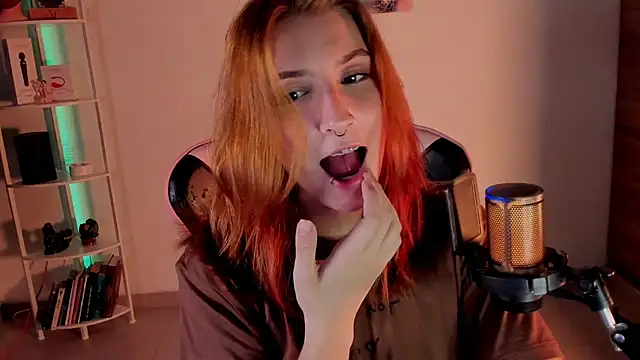 Dakotaa  online show from 12.16.24