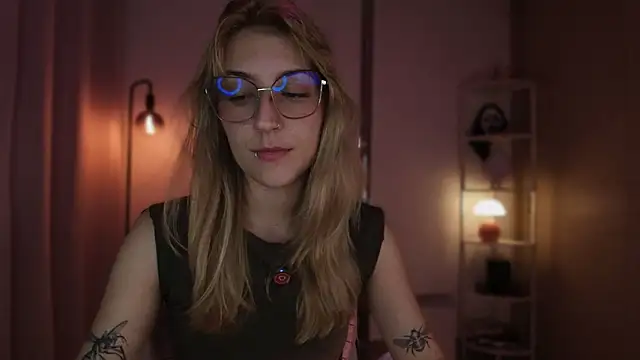 Snapshot of Dakotaa_ chatting on 02.14.26 Dakotaa online show from 02.14.26