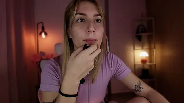 Snapshot of Dakotaa_ chatting on 02.15.26 Dakotaa online show from 02.15.26