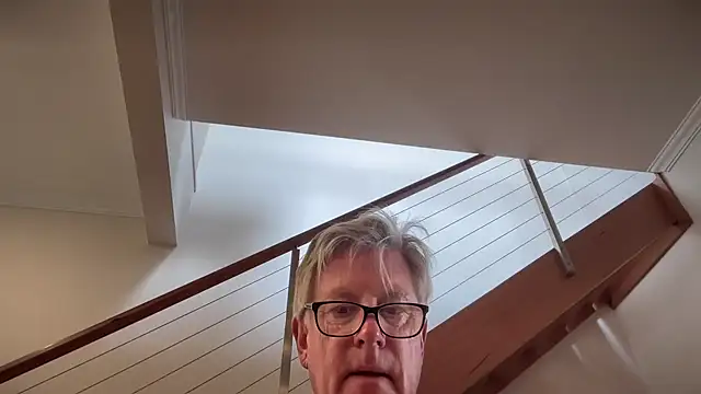 littleone01234 online show from 03.13.25