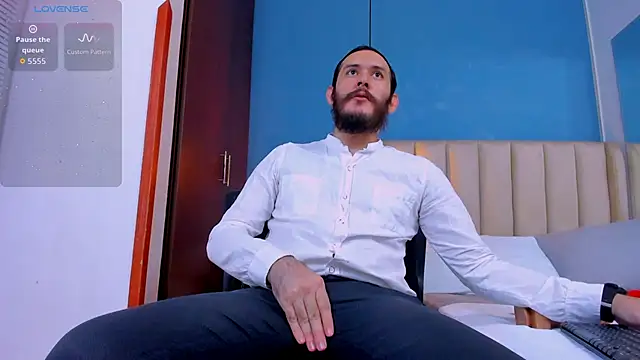 jeanpiere  online show from 10.12.25