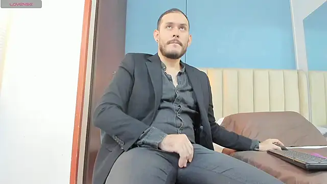 jeanpiere  online show from 11.09.25