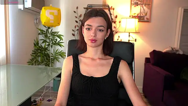 Snapshot of olivia_jeas chatting on 05.02.26 olivia jeas online show from 05.02.26