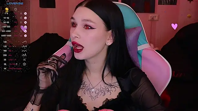 Snapshot of Amanda_Tender chatting on 02.18.25 Amanda Tender online show from 02.18.25