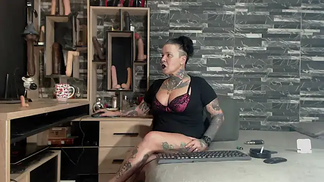 Mistress Miry online show from 01.18.25