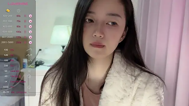 A-xena online show from 01.26.25