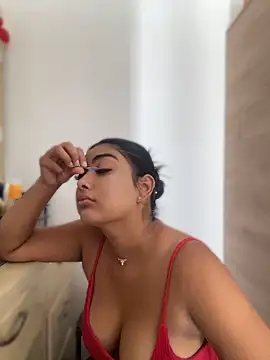 NatashaBrown12 online show from 05.01.26