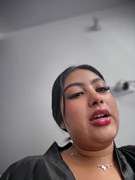 NatashaBrown12 online show from 07.22.26