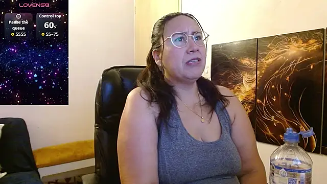 Snapshot of amalia_brunette chatting on 01.16.26 amalia brunette online show from 01.16.26