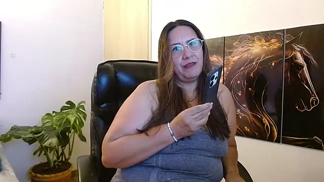 amalia brunette online show from 04.20.26