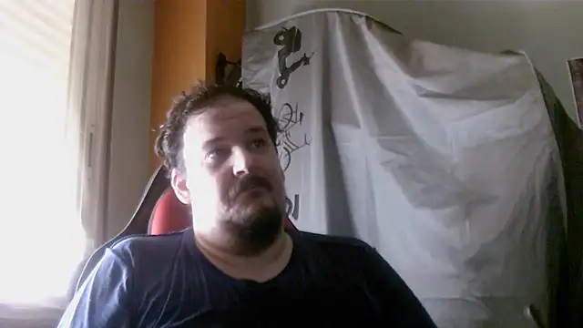 Snapshot of porkorossy chatting on 07.14.26 porkorossy online show from 07.14.26