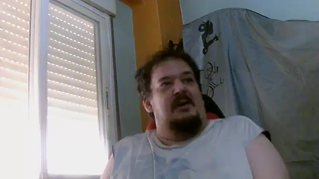 Snapshot of porkorossy chatting on 07.18.26 porkorossy online show from 07.18.26