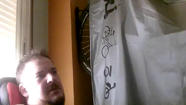 Snapshot of porkorossy chatting on 08.02.26 porkorossy online show from 08.02.26