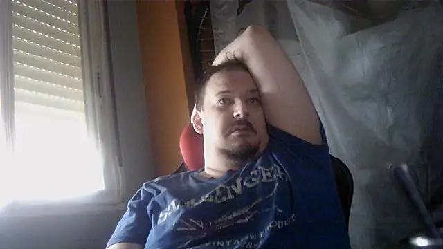 Snapshot of porkorossy chatting on 08.06.26 porkorossy online show from 08.06.26