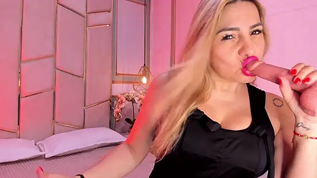 Snapshot of angel_vibes_ chatting on 01.13.26 angel vibes online show from 01.13.26