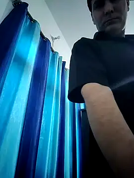 Snapshot of ZIMMY25 chatting on 10.18.25 ZIMMY25 online show from 10.18.25