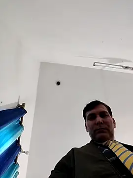 Snapshot of ZIMMY25 chatting on 11.05.25 ZIMMY25 online show from 11.05.25