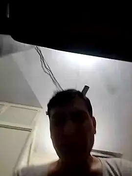 Snapshot of ZIMMY25 chatting on 11.07.25 ZIMMY25 online show from 11.07.25