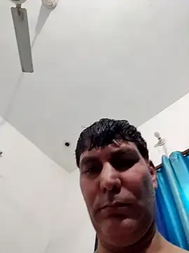 Snapshot of ZIMMY25 chatting on 11.25.25 ZIMMY25 online show from 11.25.25