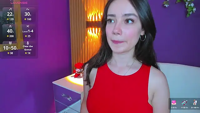 Kate Amaretto  online show from 12.18.24