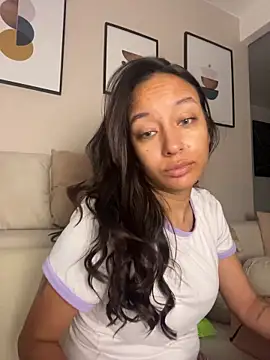 Snapshot of DianaHopson chatting on 03.14.26 DianaHopson online show from 03.14.26