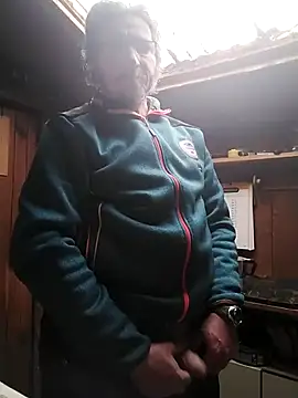 Snapshot of Chris8149 chatting on 02.20.25 Chris8149 online show from 02.20.25