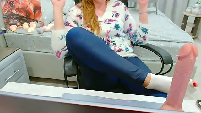 Snapshot of EveLove33 chatting on 03.29.26 EveLove33 online show from 03.29.26