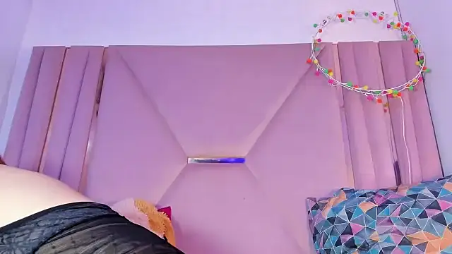 Snapshot of AngelaLinaresx69 chatting on 03.05.26 AngelaLinaresx69 online show from 03.05.26