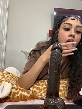 Snapshot of badbaby187 chatting on 10.06.25 badbaby187 online show from 10.06.25