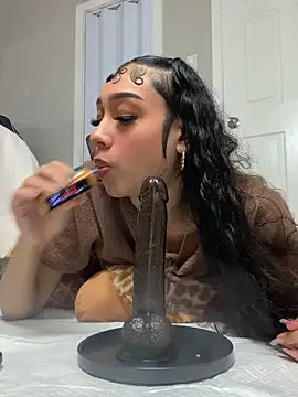 Snapshot of badbaby187 chatting on 11.14.25 badbaby187 online show from 11.14.25