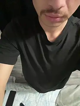 demonslayerr999 online show from 02.22.25