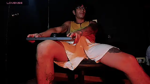 FuckHardlove online show from 01.16.26