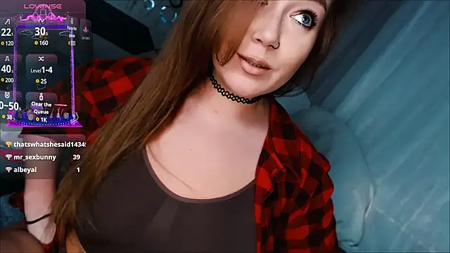 Snapshot of tia_meow chatting on 03.12.25 tia meow online show from 03.12.25