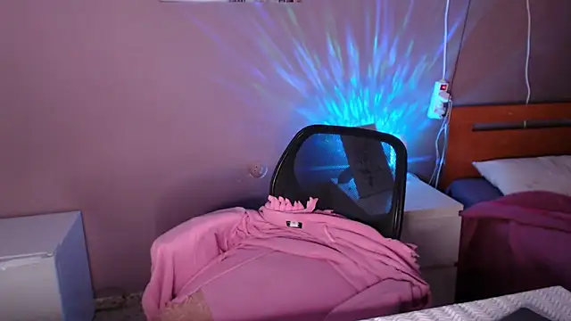 Latina BigBoobs online show from 10.27.25