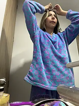 Ameellie online show from 10.30.25