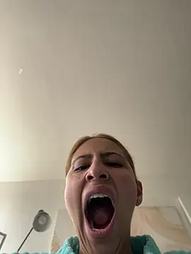 Ameellie online show from 06.17.26