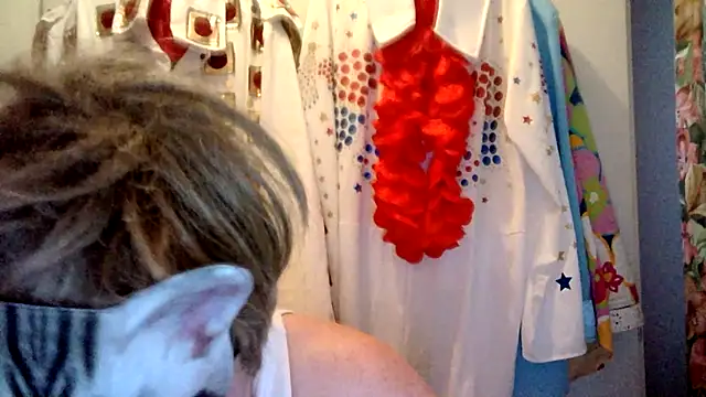 Snapshot of Sigorius chatting on 01.07.25 Sigorius online show from 01.07.25