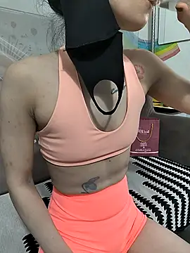 I AM NOT A SLUT online show from 04.28.26