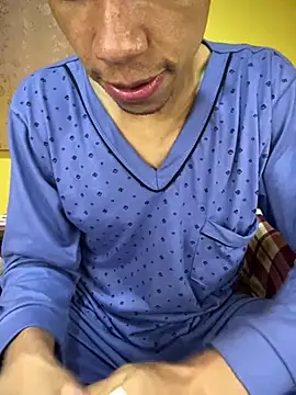 MoiseXxx 777 online show from 12.24.24