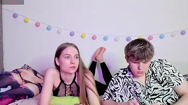 Emily and Ilumi online show from 12.29.24