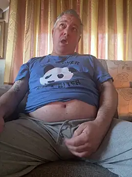 Snapshot of Russirayu chatting on 02.01.26 Russirayu online show from 02.01.26