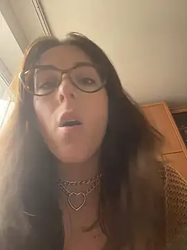 MommmyYummy online show from 04.29.26