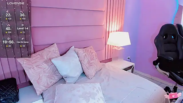 andrea alvarz online show from 03.03.25