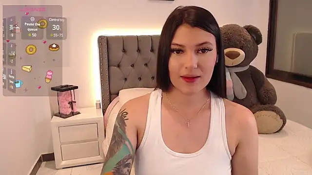 Snapshot of Nicols66 chatting on 01.26.25 Nicols66 online show from 01.26.25