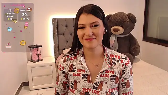 Snapshot of Nicols66 chatting on 02.04.25 Nicols66 online show from 02.04.25