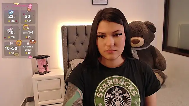 Snapshot of Nicols66 chatting on 03.19.25 Nicols66 online show from 03.19.25