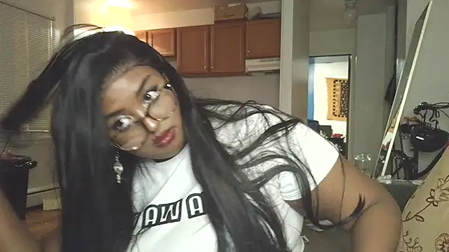 Snapshot of SiminFox chatting on 03.07.26 SiminFox online show from 03.07.26